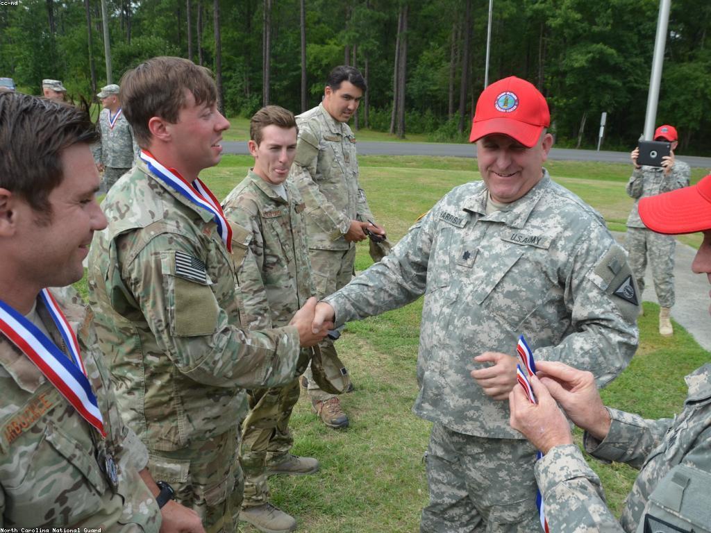 យុទ្ធសាស្ត្រដើម្បីឈ្នះក្នុងការប្រកួតនិងពានរង្វាន់